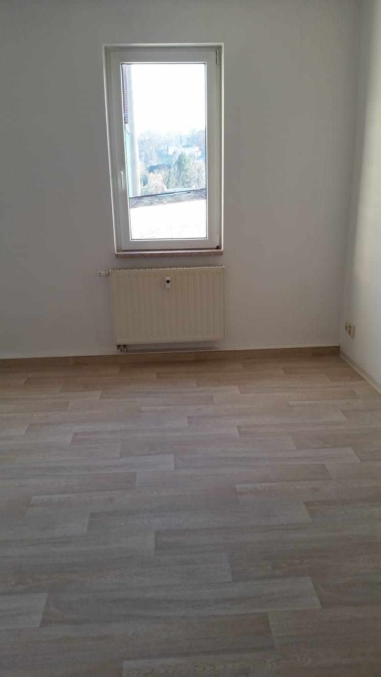 Helle 4-Zimmer-Wohnung in ruhiger Lage von Pößneck