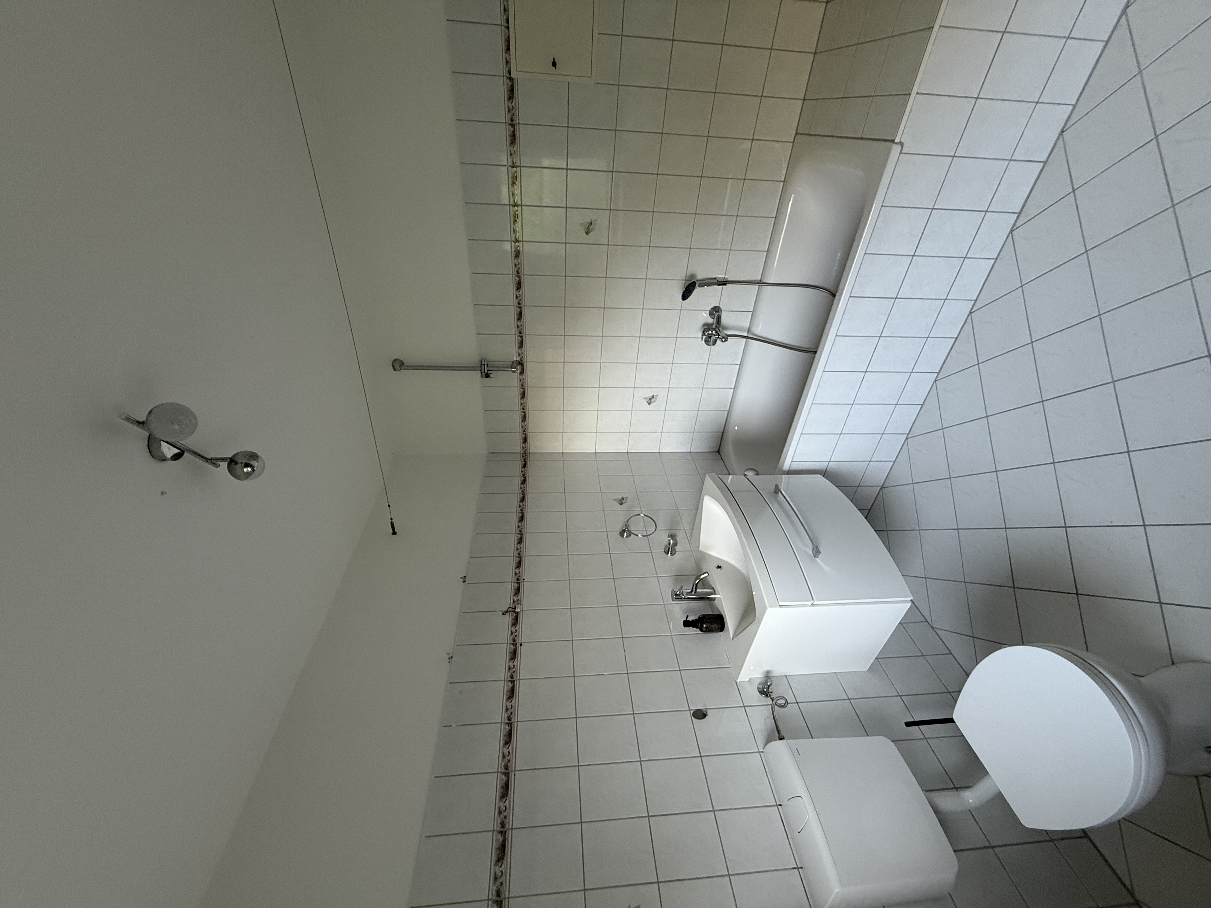 Gemütliche 2-Zimmer-Wohnung in Wernburg zu vermieten!