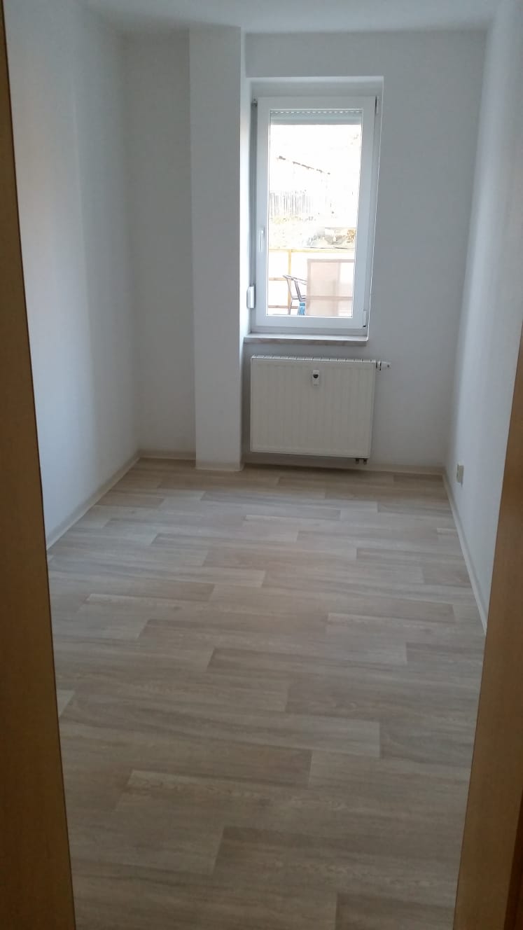 Helle 4-Zimmer-Wohnung in ruhiger Lage von Pößneck